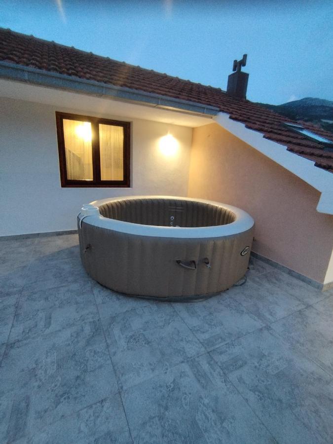 Maris Apartman Vodenjak Kültér fotó